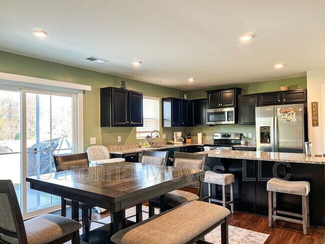 Foto del edificio - 111 Sylvester St