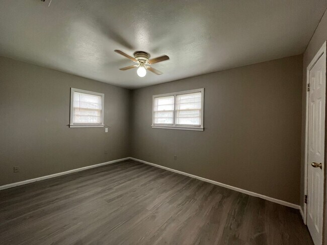 Foto del edificio - Charming 2-Bedroom in Manhattan Heights – ...