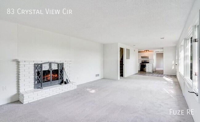 Building Photo - 83 Crystal View Cir
