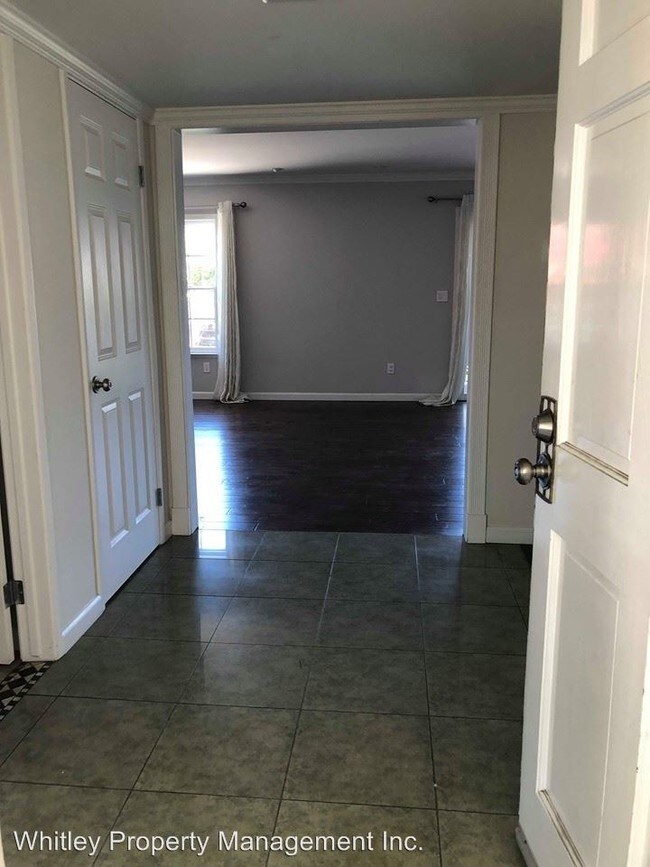 Foto del edificio - 3 br, 2 bath House - 451 Oak Grove Ave # 3