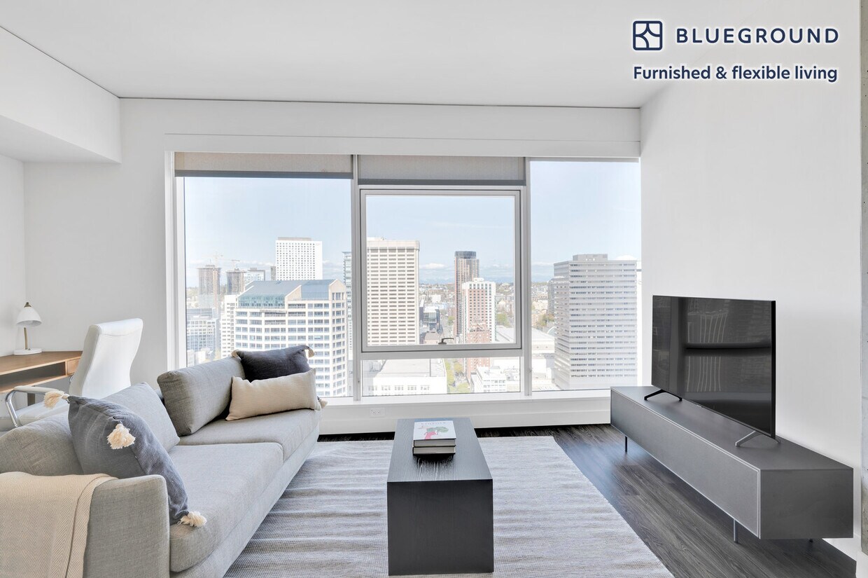 Primary Photo - 1600 2nd Ave