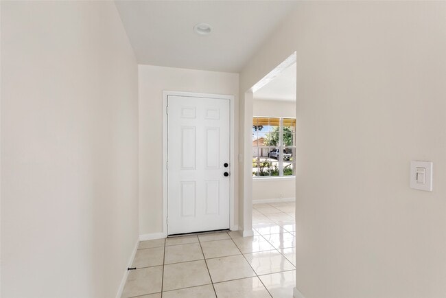 Building Photo - 671 Cypresswood Trce