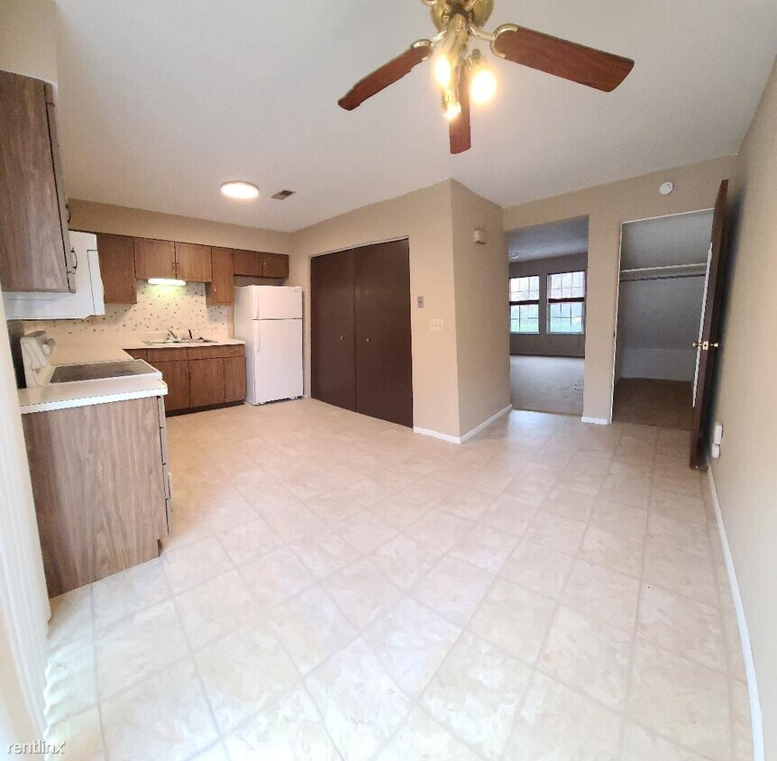 2 Sunset Dr, Freeburg, IL 62243 Townhome Rentals in Freeburg IL