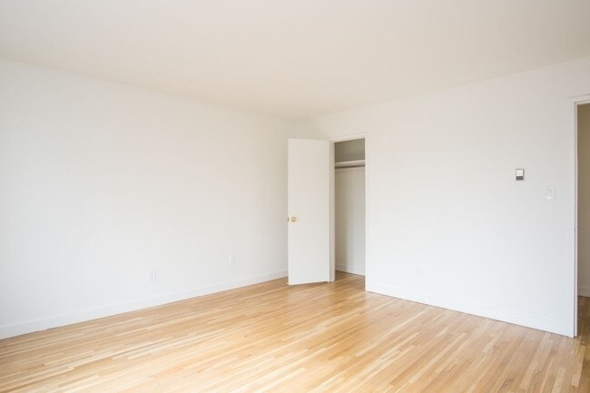 Foto del edificio - 341 E 62nd St