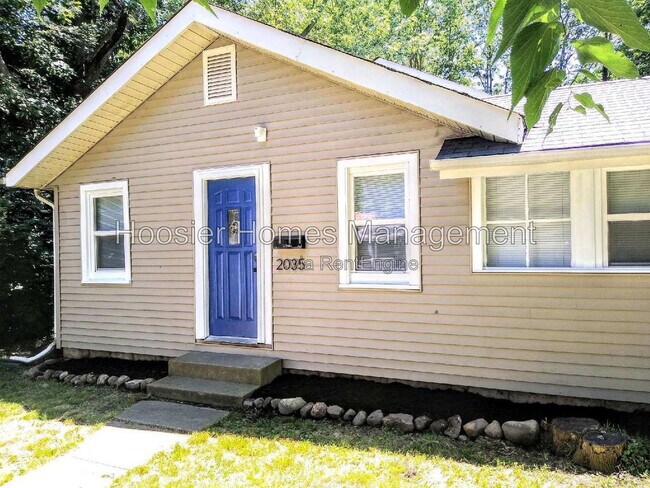 Building Photo - 2035 E 43rd St