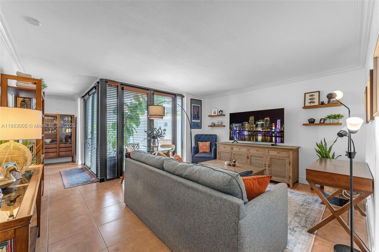 Foto principal - 3106 Bird Ave