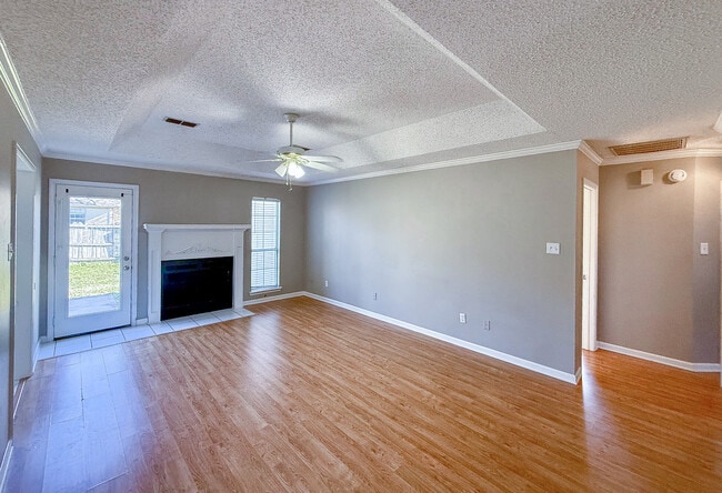 Foto del edificio - 24 Winchester Ct