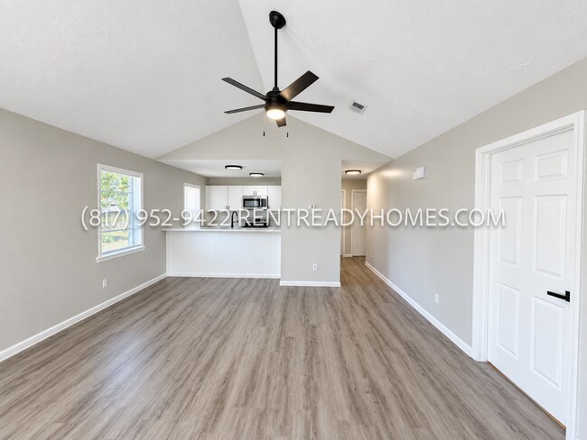 Foto del edificio - 1111 Bittle Ln