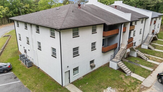 Exterior Trasero - Welcome to Donovan Place – Boutique Living...