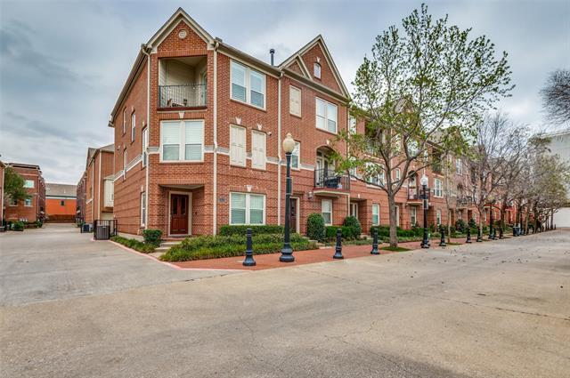 Foto del edificio - 2476 Worthington St