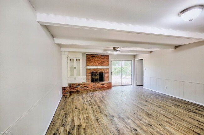 Building Photo - 4 br, 2 bath House - 839 Corydon Dr