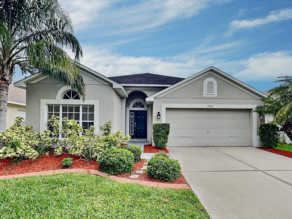 Primary Photo - 1652 Bonita Bluff Ct