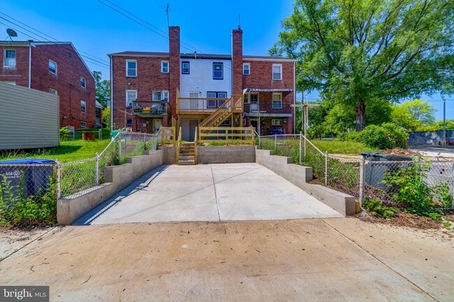 Building Photo - 1902 Good Hope Ct SE