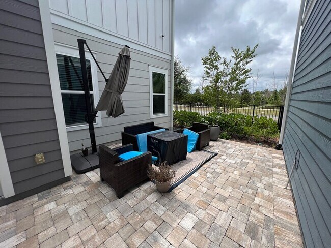 Building Photo - 7336 Beach Haven Pl