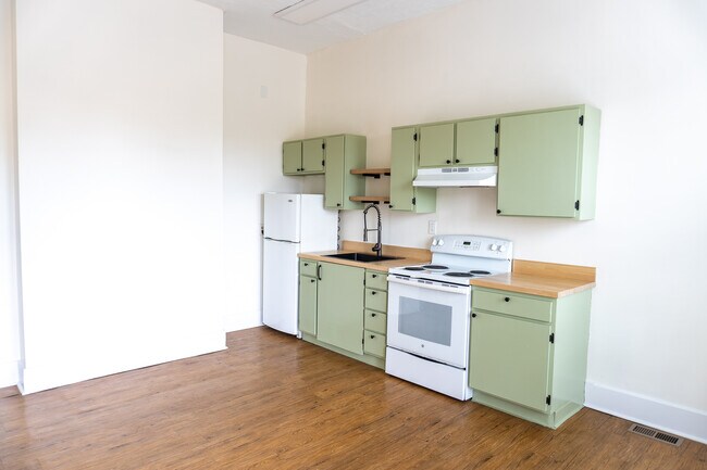 Foto del edificio - 1618 Ellwood Ave