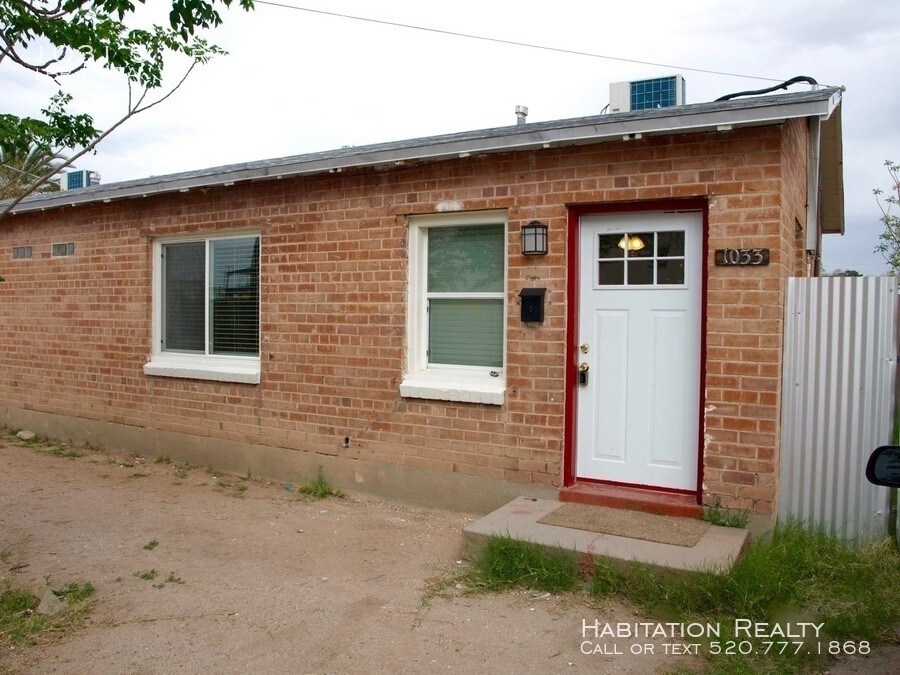 Armory Park Historic District Renovated 1 BR Apartment for Rent in