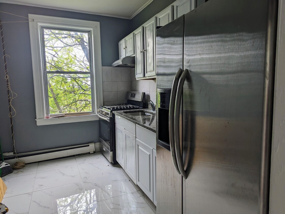 601 Columbia Ave Unit 104, North Bergen, NJ 07047 Condo for Rent in