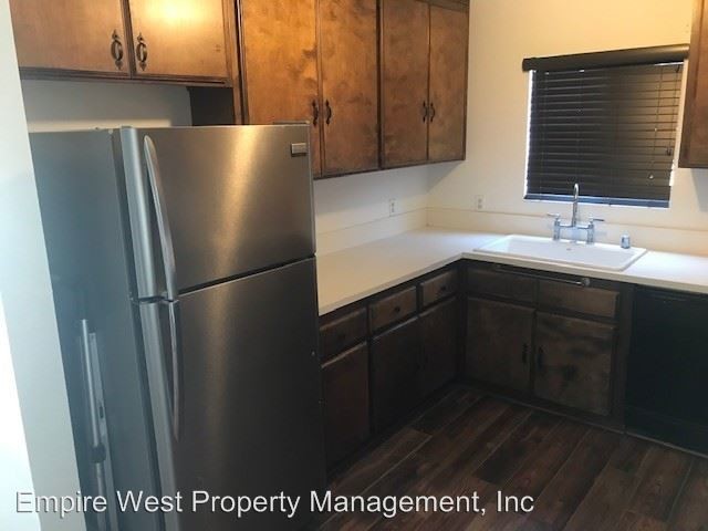 Foto del edificio - 944-946 N Avenue 50