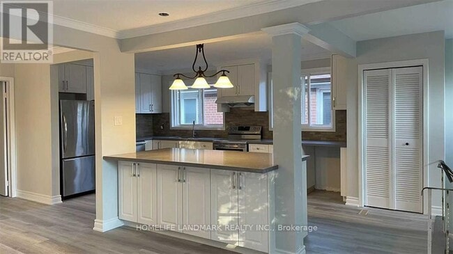 Building Photo - 91 Mintwood Dr