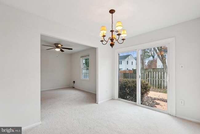 Building Photo - 5450 Lighthouse Ln