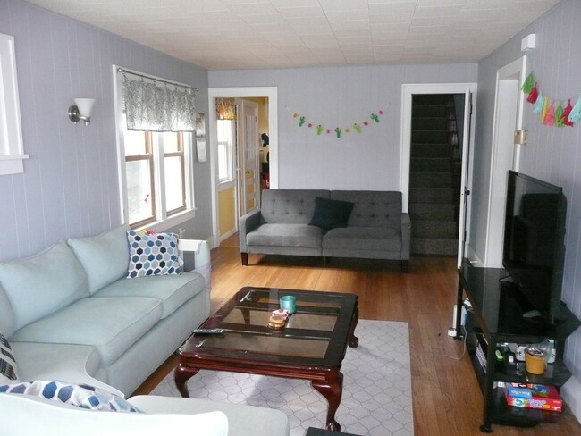 Foto del edificio - 220 S Hartwell Ave
