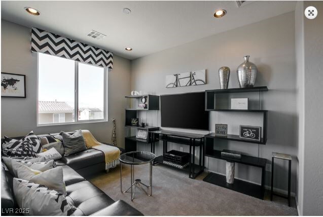 Foto del edificio - 2713 Holmes Creek Ct