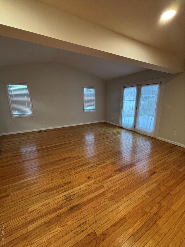 Foto del edificio - 23 W Court Dr