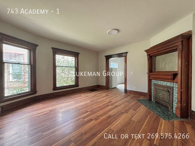 Building Photo - 743 Academy-1