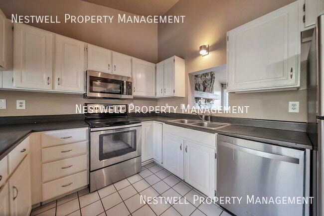 Building Photo - 8592 S Wasatch Blvd