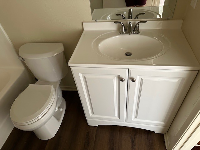 Building Photo - 14025 Chadron Ave
