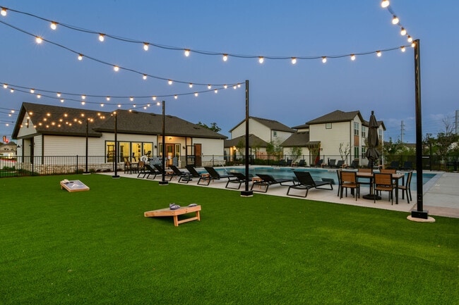 Ascend on Potranco apartments — community photo - Ascend on Potranco