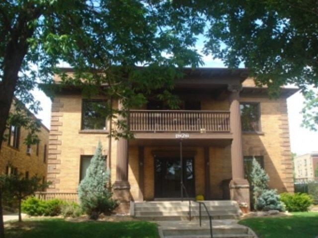 Foto principal - 1926 Aldrich Ave S