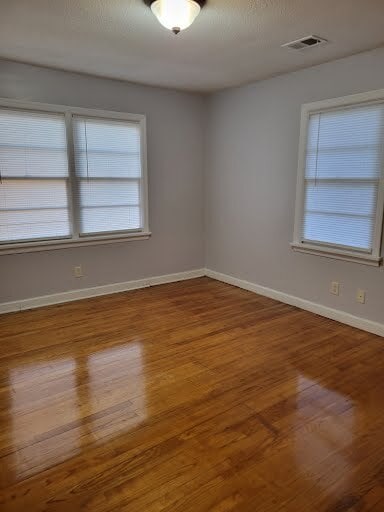 Foto del edificio - 216 Jean Wells Dr