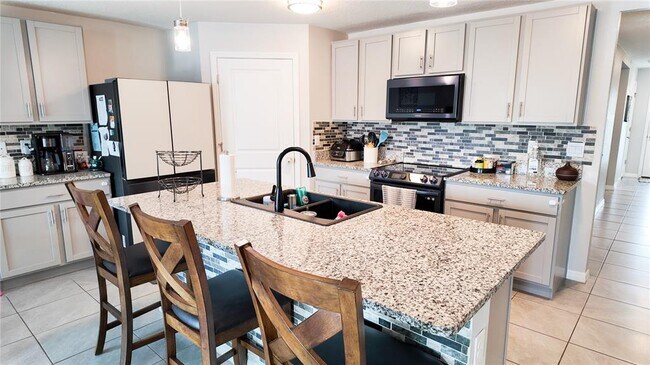 Foto del edificio - 16758 Carlton Pond St