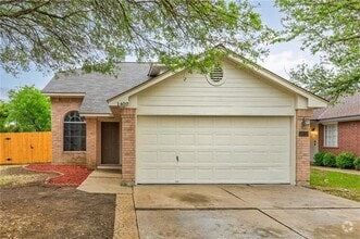 Building Photo - 1400 Thibodeaux Dr