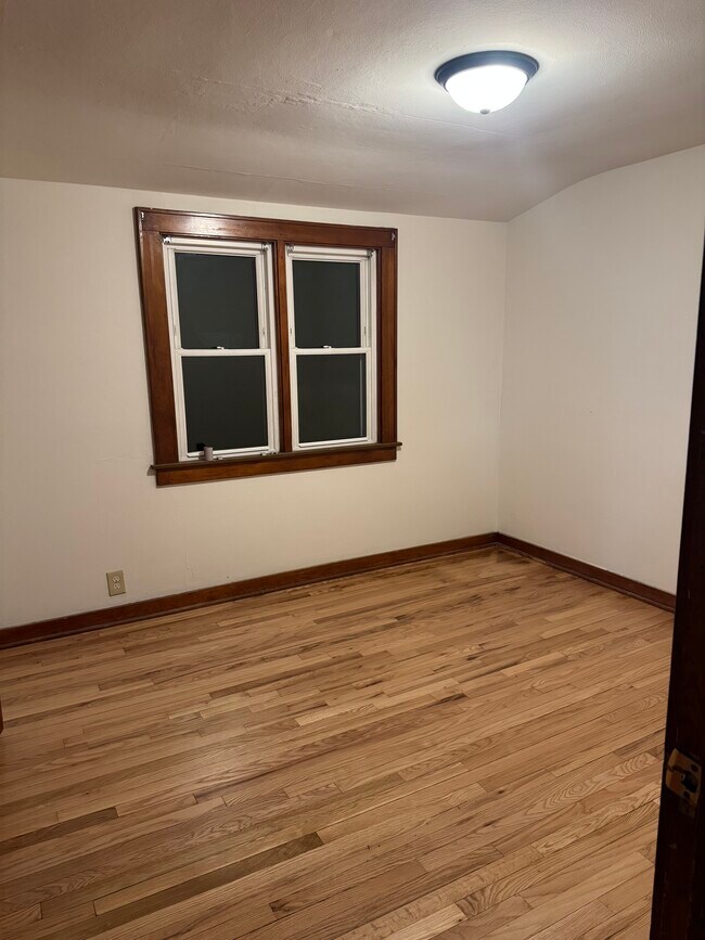 Foto del edificio - 1944 S 92nd St