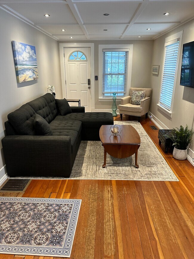 Living room facing front door - 59 Monroe St