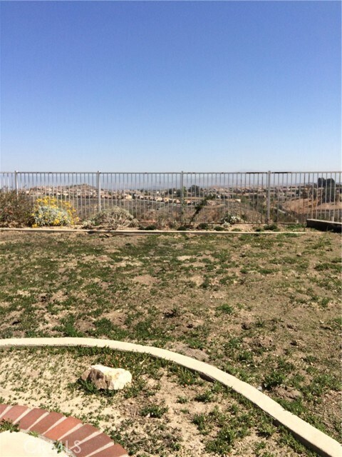 Foto del edificio - 17681 Meadow Mist Ct