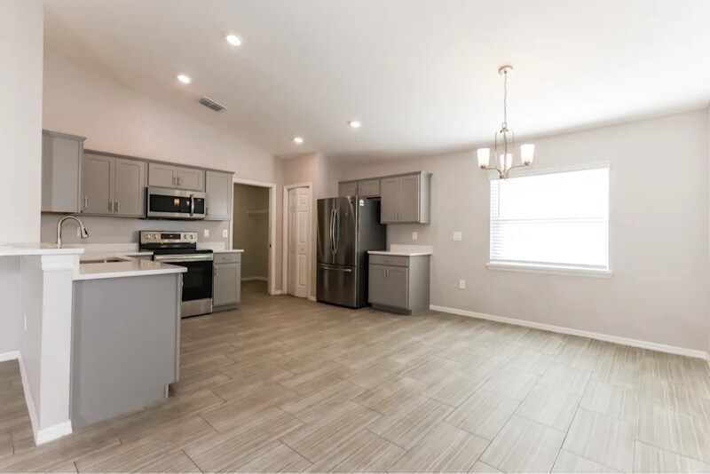Foto principal - 6490 Polly Ln
