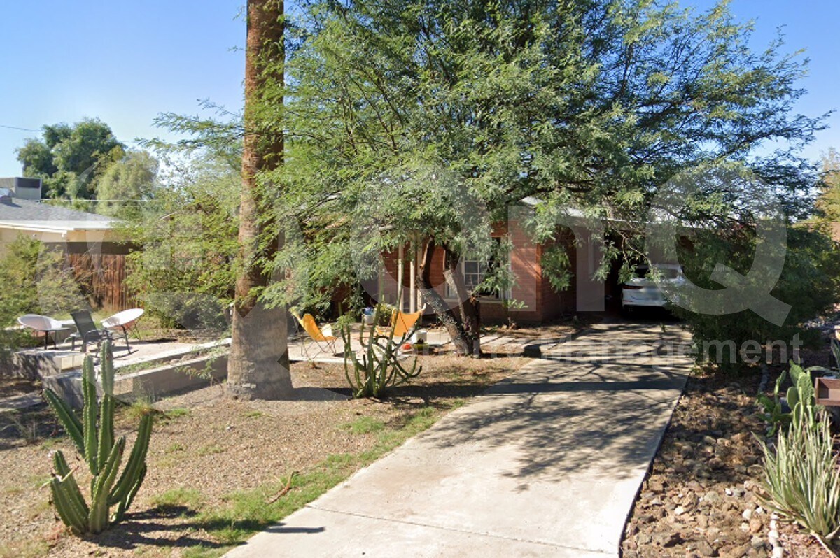 Primary Photo - 4020 N 33rd St