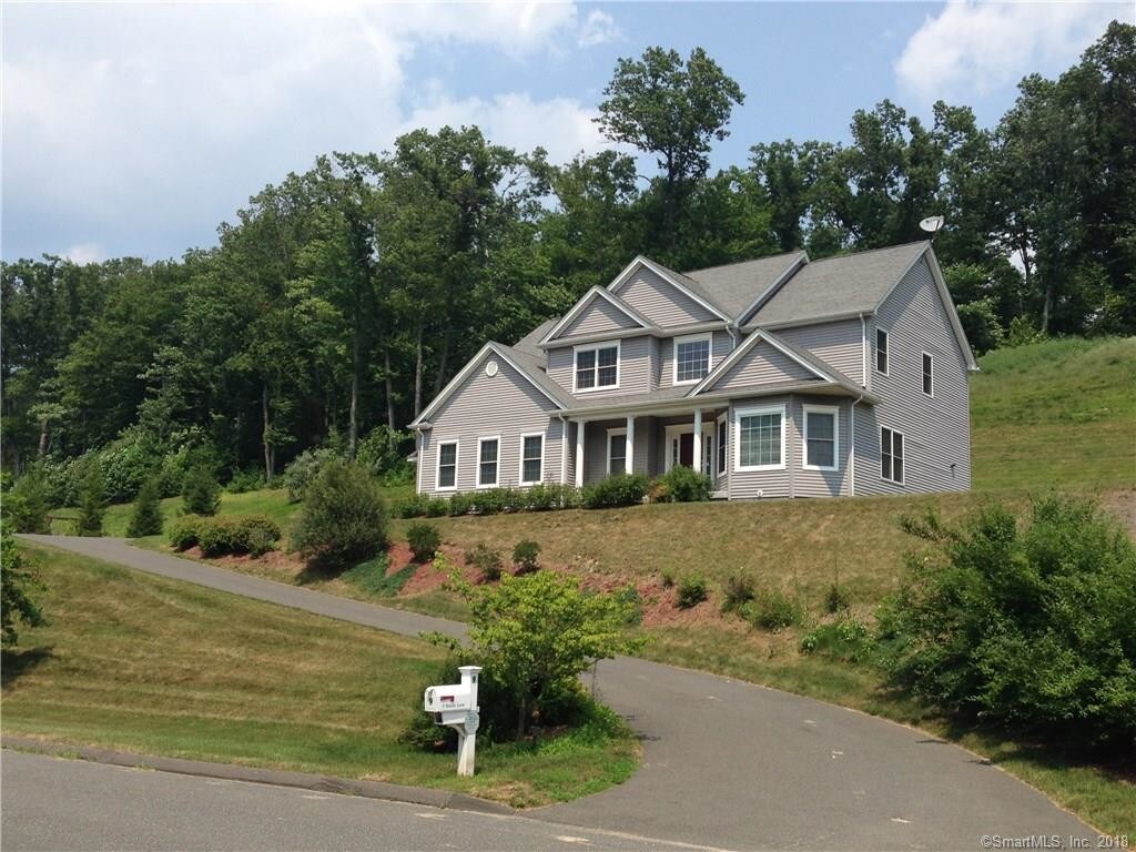 Primary Photo - 9 Nature Ln