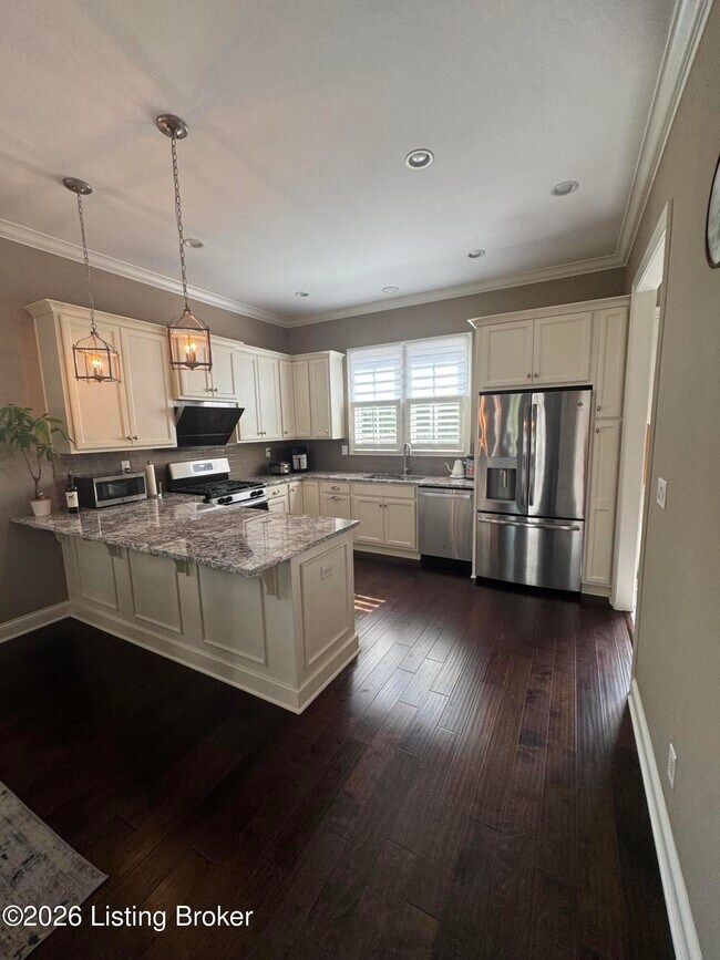 Building Photo - 6135 Mistflower Cir