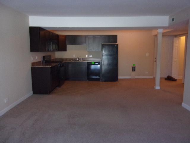 Foto del edificio - 16W477 Mockingbird Ln