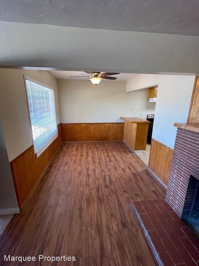 Building Photo - 3 br, 2 bath House - 13229 Lindo Lane