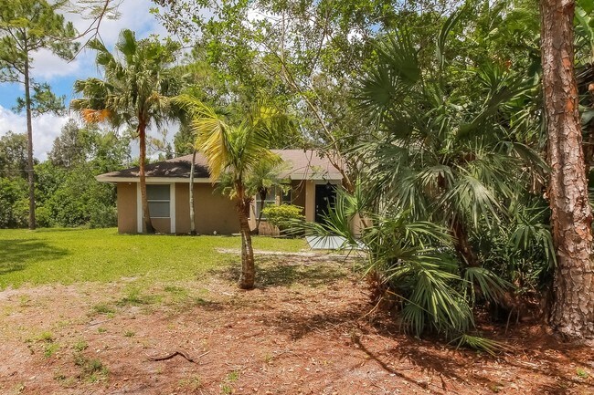 Foto del edificio - 15733 82nd Ln N