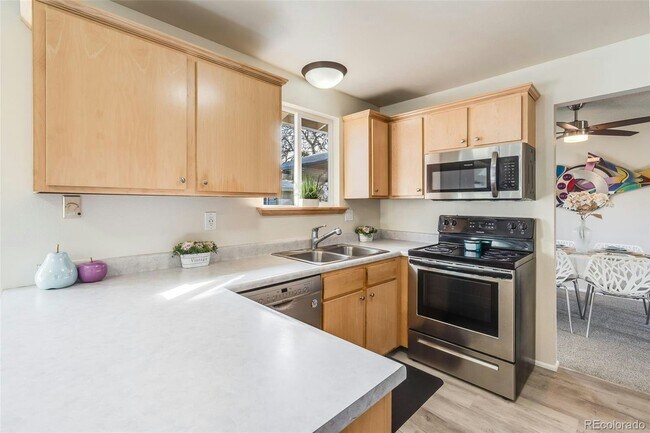 Foto del edificio - 3408 S Kittredge St