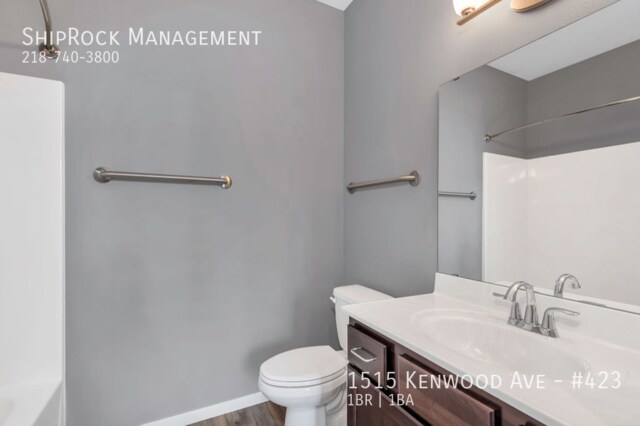 Foto del edificio - 1515 Kenwood Ave