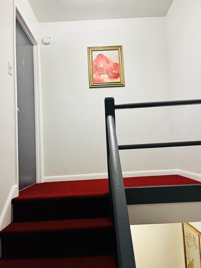 Building Photo - 8027 Rodney St