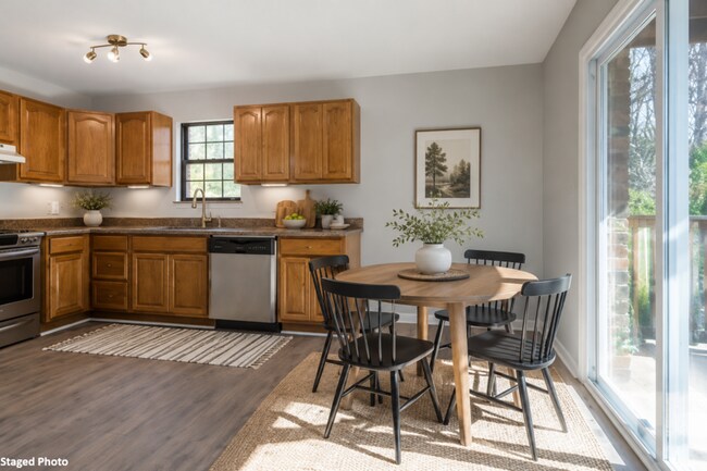 Foto del edificio - 122 Walsh Ln