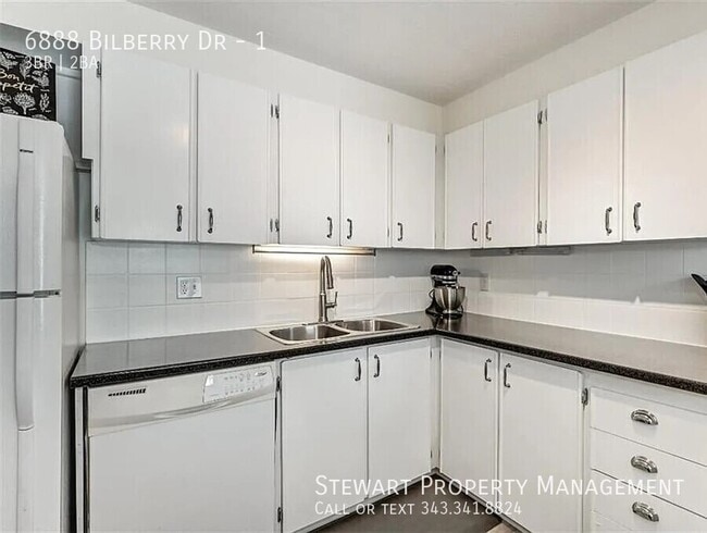 Building Photo - 6888 Bilberry Dr